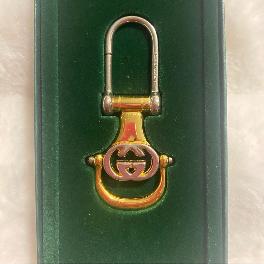 NIB Rare & Vintage Gucci Two Tone Horsebit Style Key Holder/Keychain - Picture 7 of 9